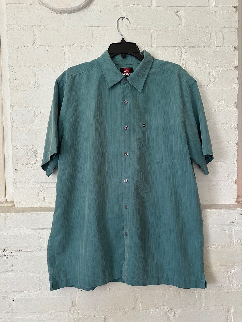 Quiksilver Teal Textured Short Sleeve Button Front Shirt L